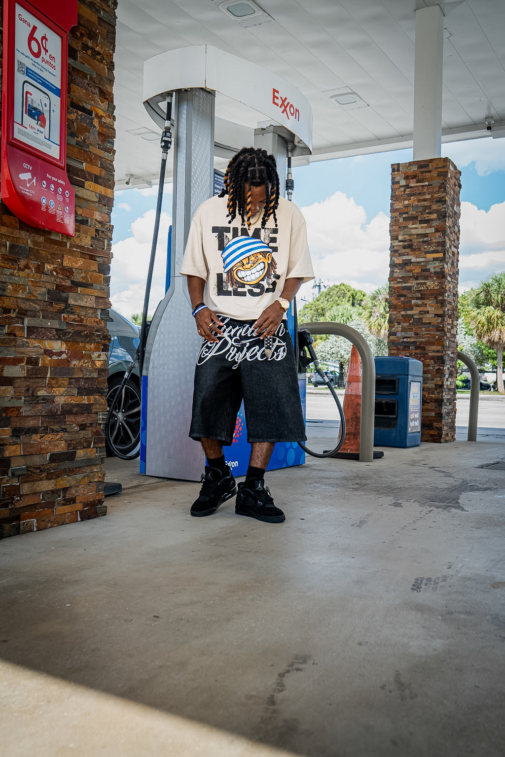 Timeless Bighead Tee